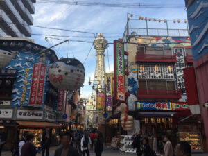 【飛田】歌って飲んで騒げるカラオケ居酒屋が急増